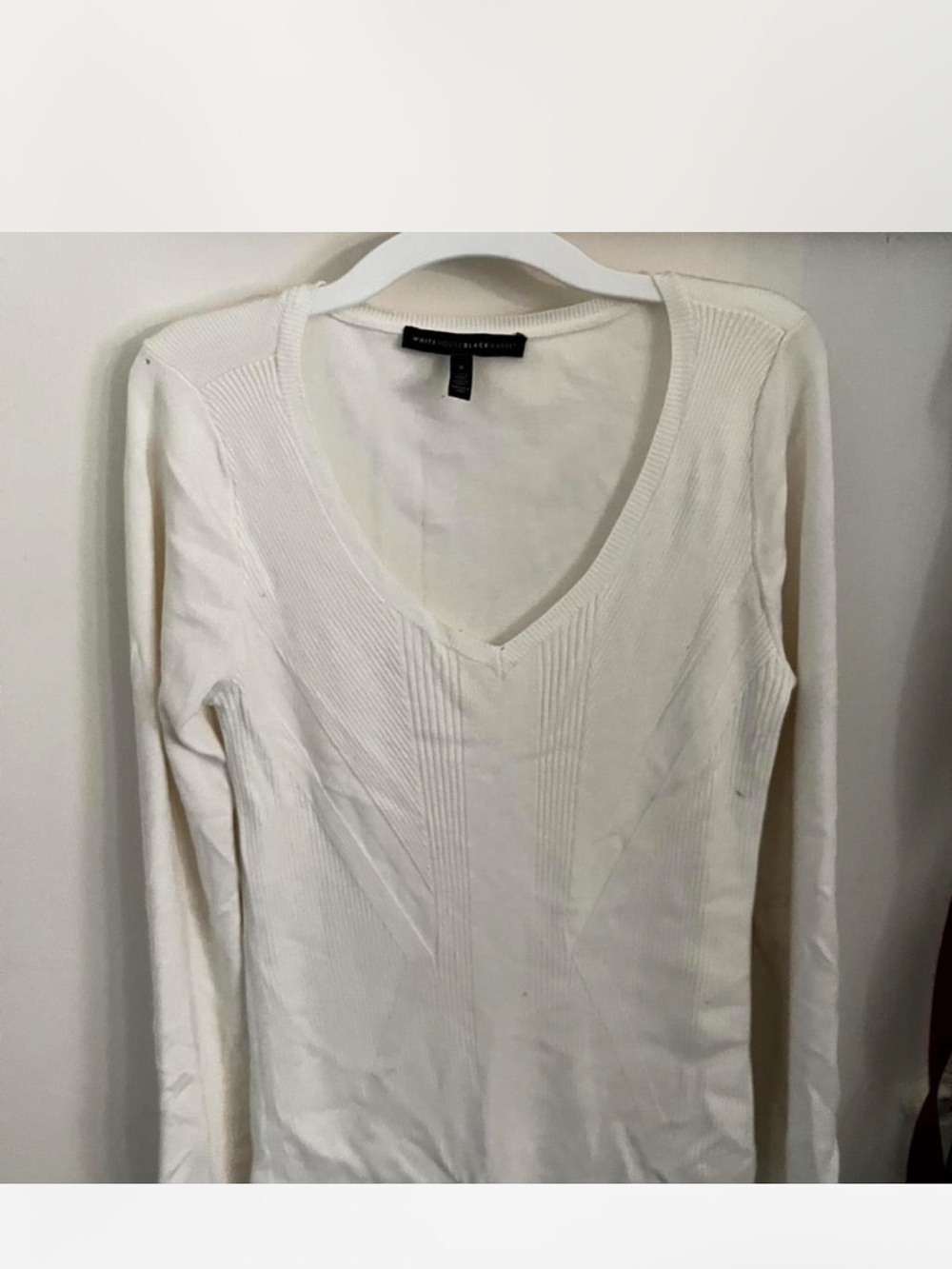 White House Black Market White Ribbed V-Neck Long Sleeve Top